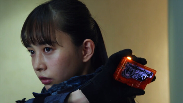 [Đăng lại] Kamen Rider Valkyrie: Valkyrie Blade Wei'a Justice Serval Form First Transformation Gaide
