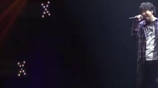 اغنية افتتاحية سلسلة جينتاما "Kumokiri" من أداء كينيتشي سوزومورا (الذي يمثل دور اوكيتا سوسو)
