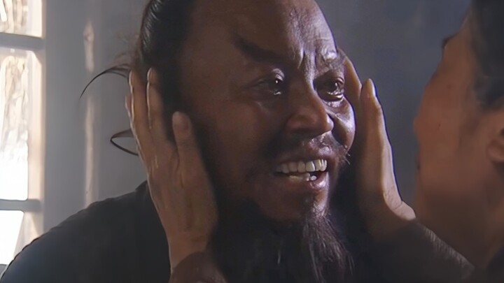 "Anh ấy là Lý Quỳ, Hắc Phong. Anh ấy cũng là Thiết Ngưu được mẹ anh ấy yêu quý."