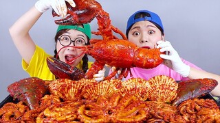 Tôm hùm luộc hải sản cay Mukbang DONA Việt Nam