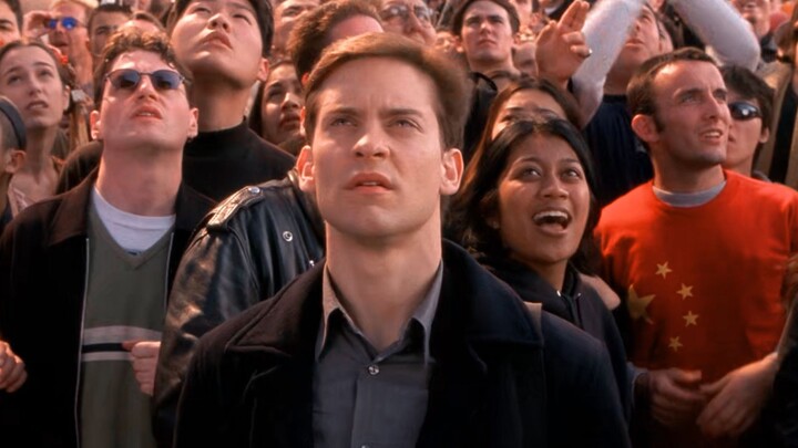 “This scene, lifted by the people, is something Hollywood could never recreate!”