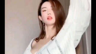 هذه البثرة تشبه أختي ينغ