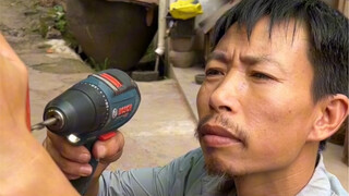 Hôm nay tôi đã tự làm cho mình một chiếc túi thật uy nghi, vững chãi và quý phái! Nó rất hợp với tín