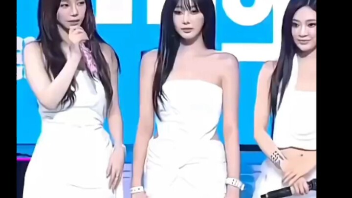 aespa dan I-DLE benar-benar dua kubu fan generasi kelima yang saling bertolak belakang!