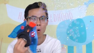 The wonderful magic stick transforming device sent by fans, every one is shocked, it is so addicting