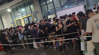 130位潮友集体释放影分身忍术冲刺鸣潮bw队列