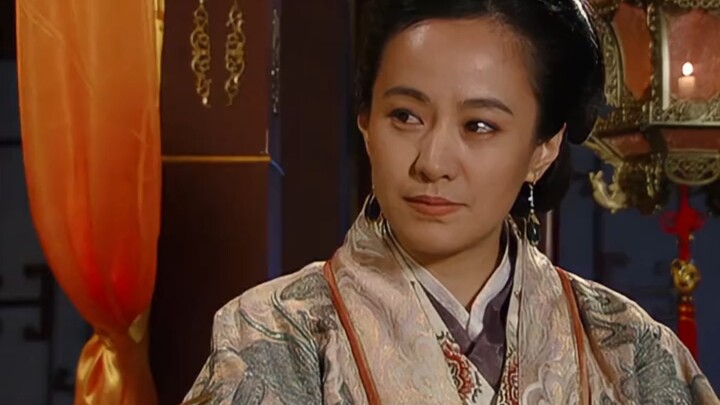 You handle the outer court, I’ll manage the inner palace. You govern the country, I’ll run the house