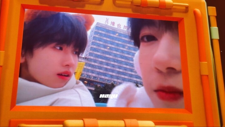 Can the whole world see this adorable little clip…?