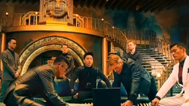 ใครจะกล้าส่งอาหารไปบนสายล่อฟ้า?