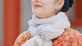 Cuối cùng tôi cũng hiểu tại sao người ta lại nói nhan sắc của cô ấy không thể che giấu! Hóa ra trong