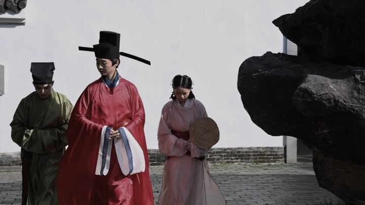 Even in Summer, Song Dynasty Officials Still Have to Work—How to Style Official Uniforms