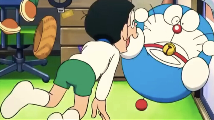 Phảnứng của Doraemon khi thấy Nobita muốn sống tự lập