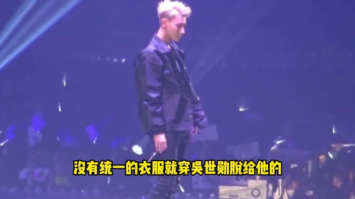 Every time I watch Huang Zitao’s last EXO concert, it breaks my heart all over again!