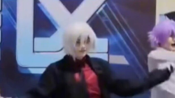 fulgur nổ thay đổi lá kudzu