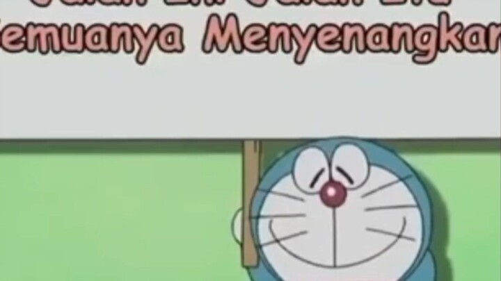 doraemon sangat bangga