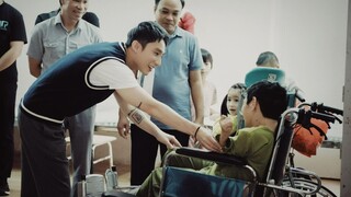 Sơn Tùng cùng M-TP Team và V.E.O đi tình nguyện tại TTPHCN Người Khuyết Tật Thụy An | 22.10.2022