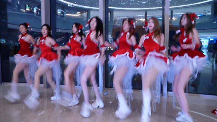 Which outfit do you like?