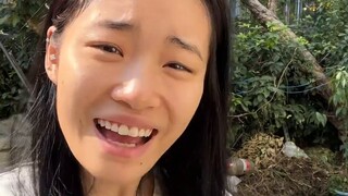 Kudengar kalian ingin melihatku mengenakan kantong sampah hitam?