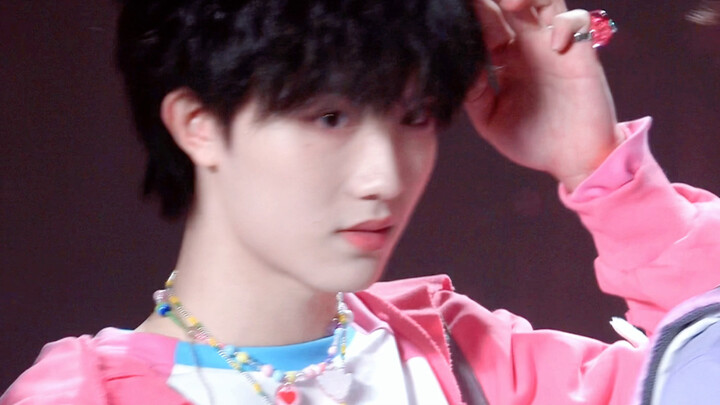 سو شين هاو | كيف يمكن أن تكون هناك فراشة صغيرة لطيفة ومحبوبة إلى هذا الحد!