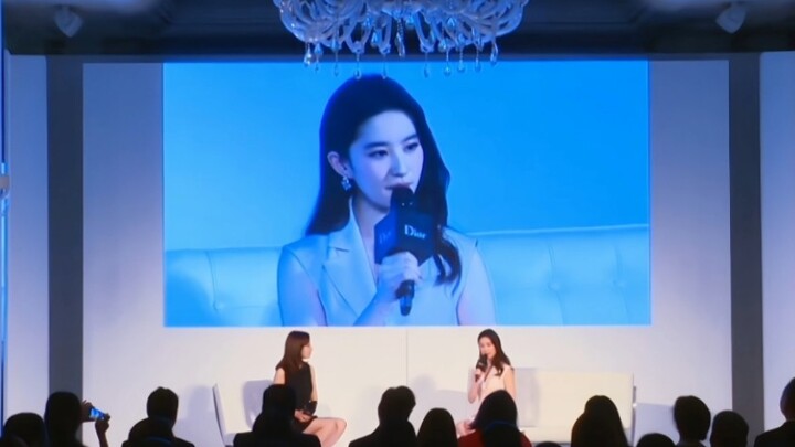 【หลิวอี้เฟย】ก็แค่คนที่ขึ้นเขา ไฉนจึงมาเยาะเย้ยเทพผู้ลงจากภูเขาเล่า?