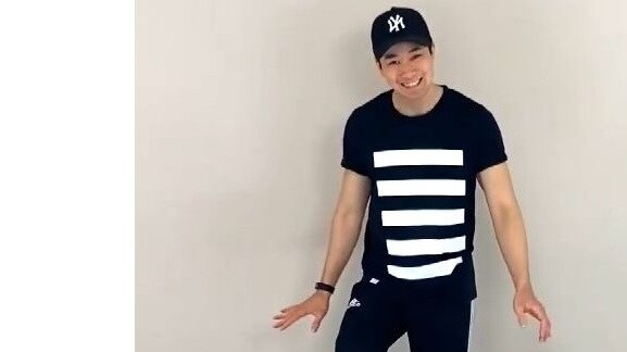 Cross Legs Basic Steps - Poco Dance【Learn How To Dance】