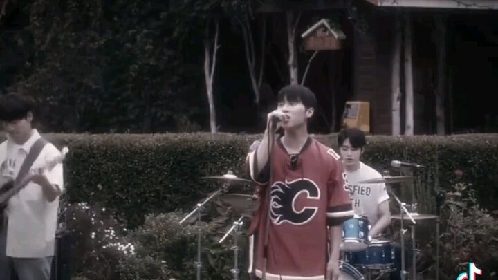 K-drama ( Twinkling watermelon 🍉)