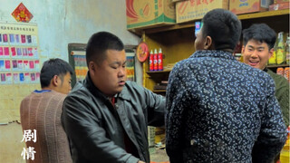 我只想安安静静的泡个面吃……