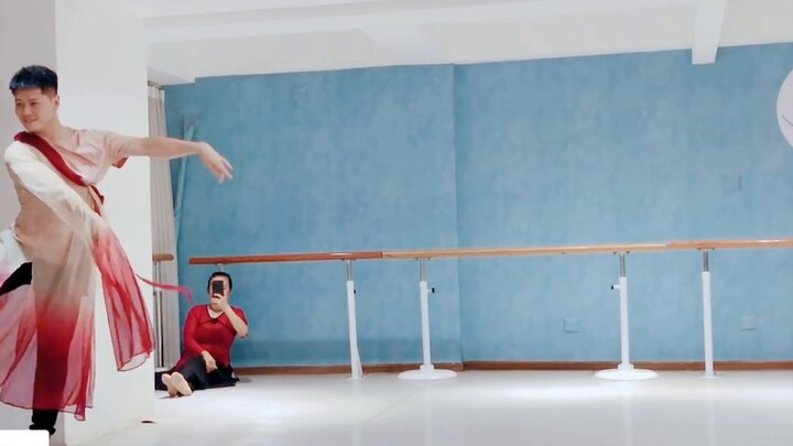 The east wind blows thousands of flowers into bloom at night ~ Don't miss "Qingyu'an. Lantern Festiv