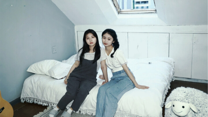 Saat Chen Xian berfoto bersama Zhang Xinyi?