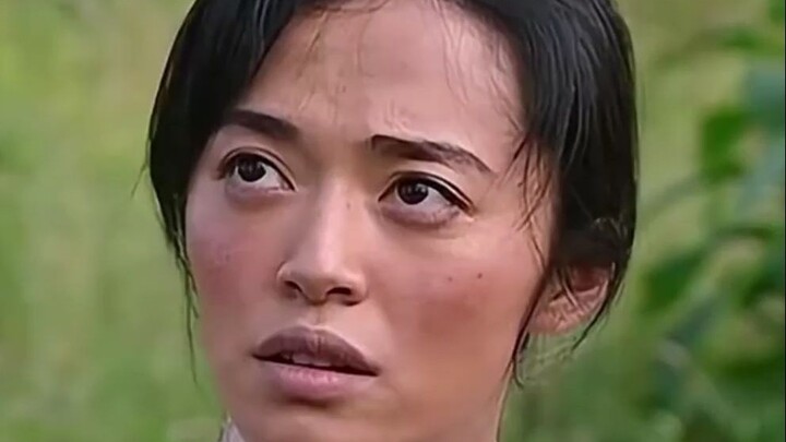 Sejak Cui Ping datang, bahkan Ma Kui yang canggung mulai meragukan sang kepala stasiun _ Menyamar _ 