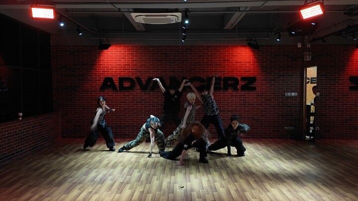Come check out this explosive group dance | College students try their hand at an original choreogra