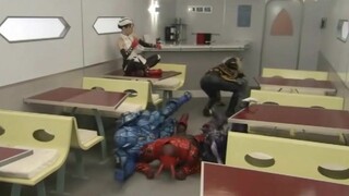 Biến hình mới của Kamen Rider Den-O là vết mực thật