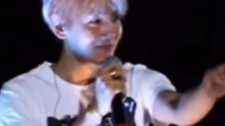 Hahaha, con đàn bà nào độc ác vậy, không có được thì hủy luôn!