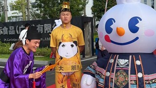 也是给小雪面子了