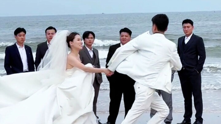 大圆哥的浪漫，八个人的婚纱照