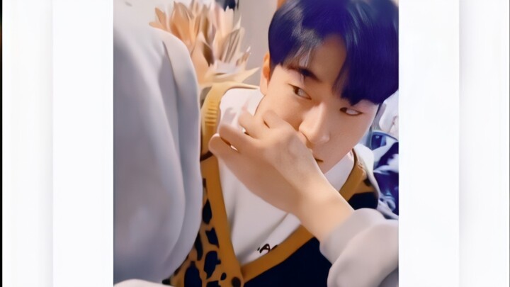 【Qican 9377】Kamu sudah jatuh cinta, kan?! Pandangan Kak Qihan ini bikin susah nggak mikir yang nggak