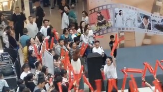 Có phải tất cả người hâm mộ của Tiêu Chiến đều tuyệt vời như vậy không? ! ! ! ! Thật thú vị!