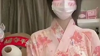 ทายส่วนสูงโดยดูจากเสื้อผ้า
