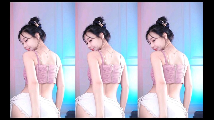 Putih bening mulus, Auto crt Liat yg begini 🤤🤤