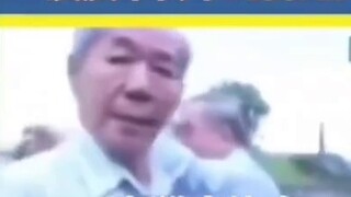 Menyebut orang tua itu pengkhianat dan antek Amerika karena menghancurkan persahabatan Malaysia dan 
