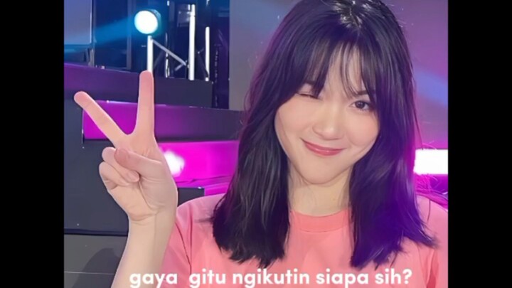 ngikutin gaya siapa sih gitu?