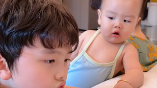 人类幼崽的语言能力…