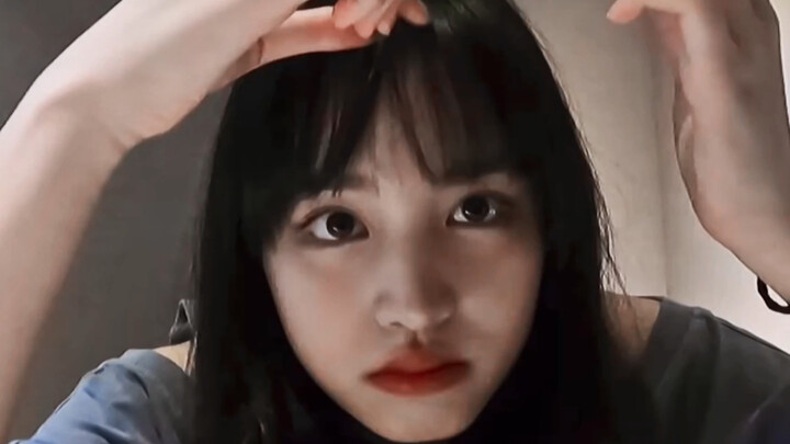 【We女鹅Liz yang banyak gerakan kecil】