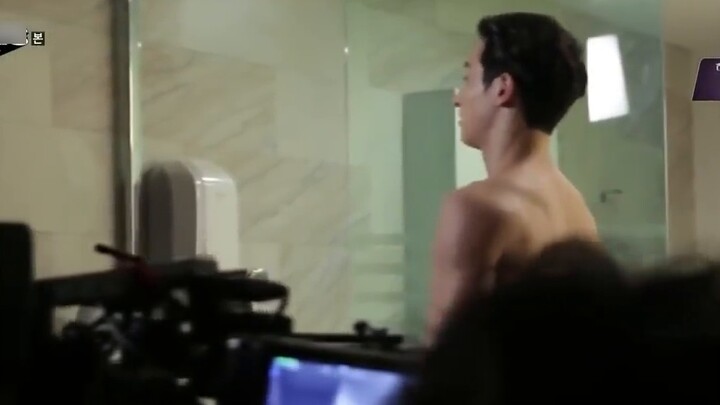 【อี ซูฮยอก】ร่างกายสุดเซ็กซี่! ฉันสุดยอดมาก!
