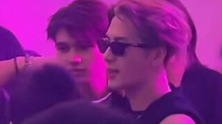 【王嘉尔×庆怜】不管了，浅吃一口