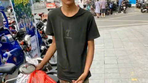 ชายใจบุญรับเด็กเร่ร่อนวัย 16 ปีมาอยู่ด้วย พร้อมสอนทักษะซ่อมรถให้ฟรี: ติดต่อครอบครัวของเขาไม่ได้แล้ว 