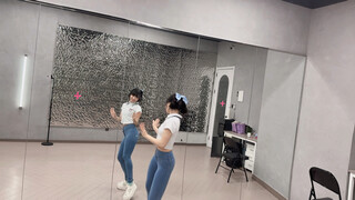 限定牛仔裤的shake it（练习室原声大碟）