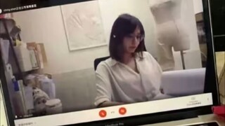 Tôi chỉ đang học một lớp học trực tuyến thôi~