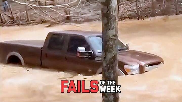 Truck Takes Wrong Turn! Fails Of The Week