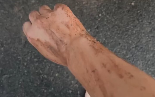 กลับจากซื้อกับข้าวแล้วขี่เร็วเกินไป